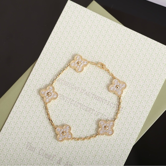 Van Cleef & Arpels Gold and Blue Floral Bracelet - Picture 3 of 3